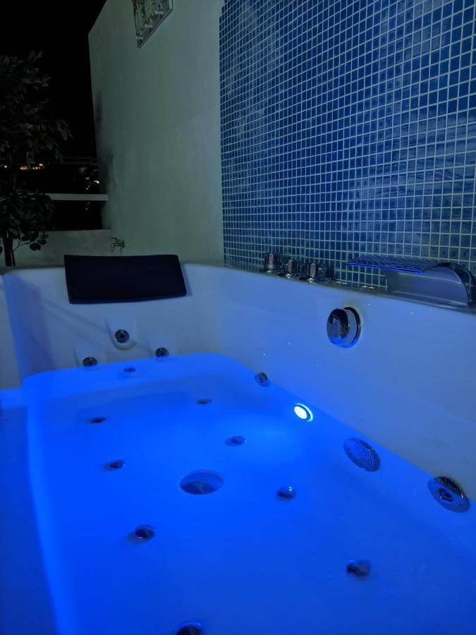 Jacuzzi Suite, Sueno De Pakito Costa Adeje  Ngoại thất bức ảnh
